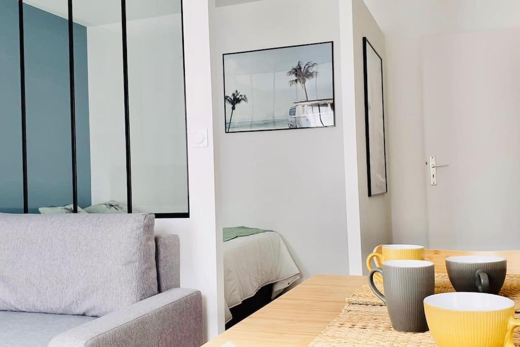Splendide Appartement De 32M2 Au Centre De 瓦讷 外观 照片