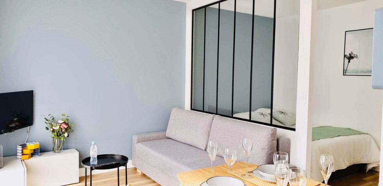 Splendide Appartement De 32M2 Au Centre De 瓦讷 外观 照片